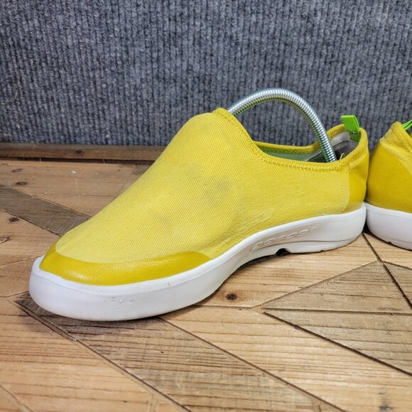 OOFOS Oomg Eezee Women's 9 Low Comfort Shoes Yellow Recovery Slip On Sneakers - Picture 5 of 12